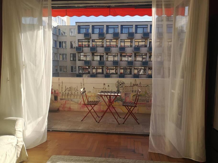 Hero'S Square Apartment Budapeste Exterior foto