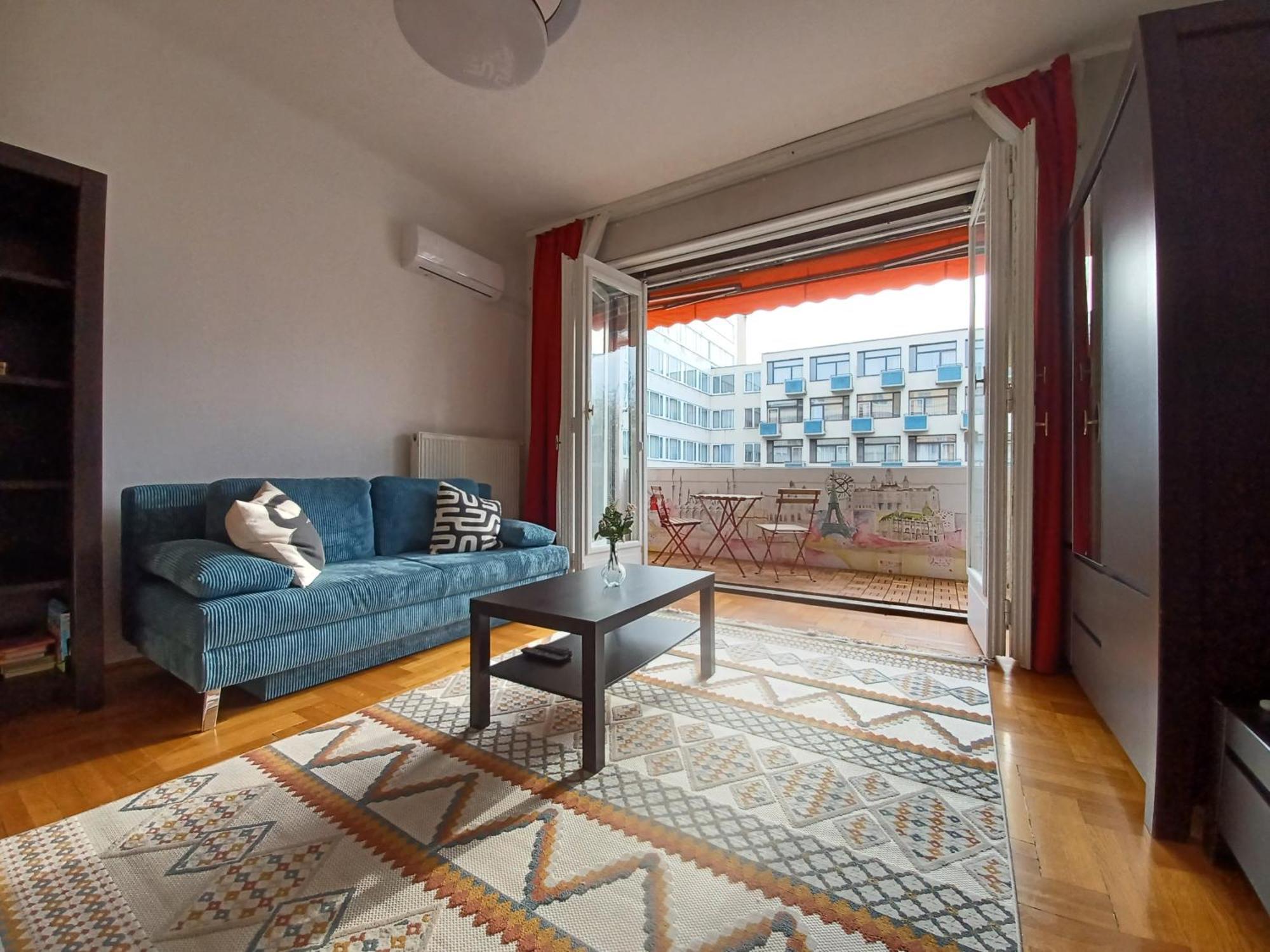 Hero'S Square Apartment Budapeste Exterior foto